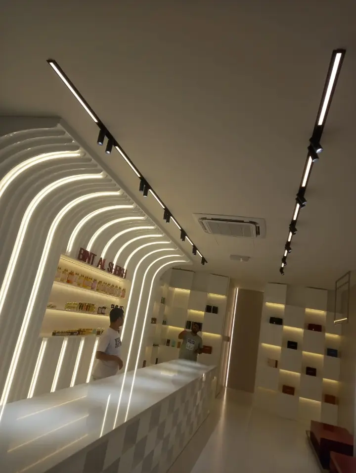 Finished retail store interior with cassette air conditioning in the ceiling